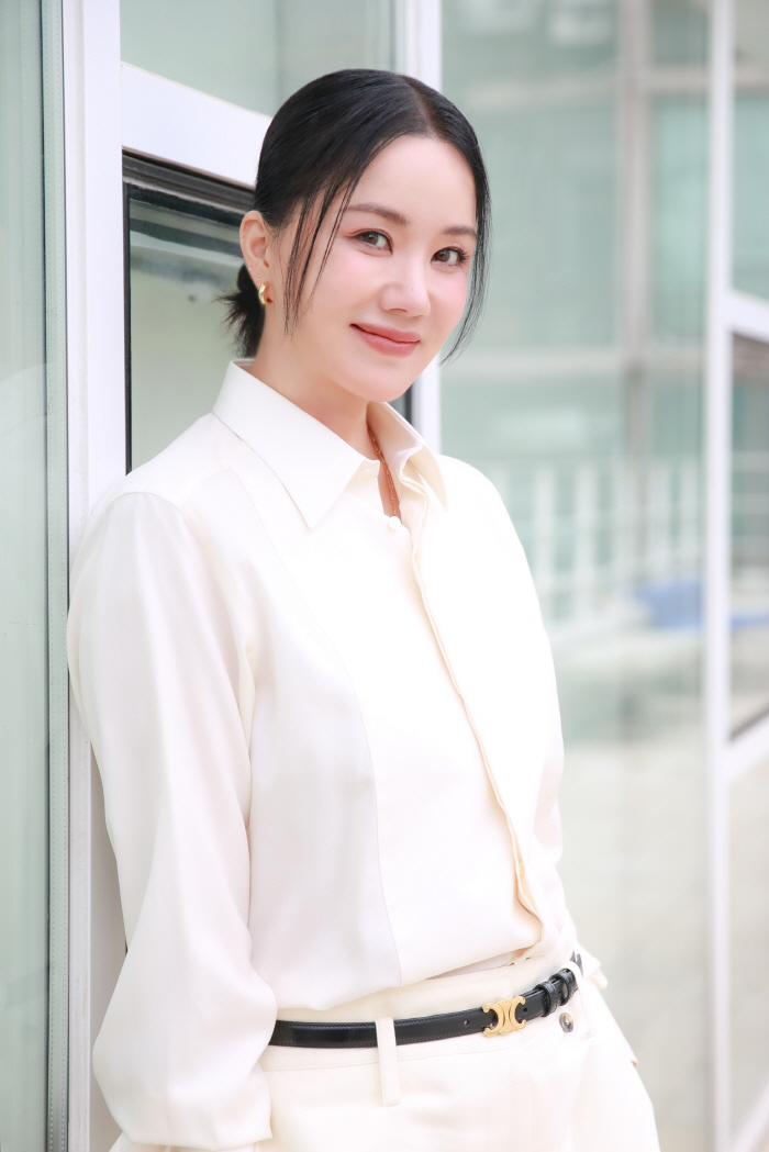 [SC인터뷰] "저, 전성기예요?"..엄정화, '닥터 차정숙'→'댄스가수…