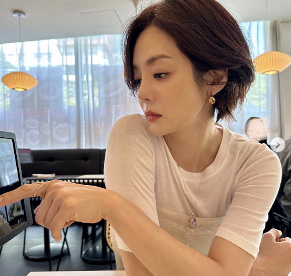 채림, '이혼 후 3년'…마음 후련해지니 '전성기 미모' 돌아와 "먹고 …