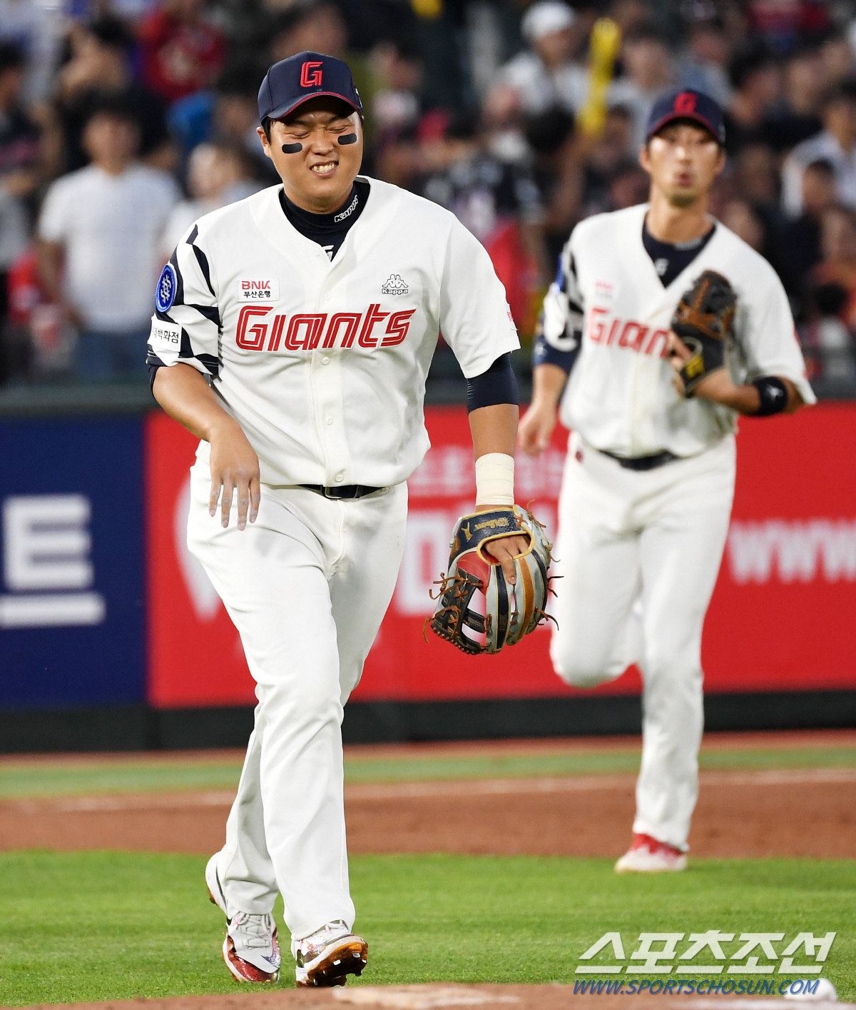 결국 결단 내린 롯데, 한동희 1군 말소…3루 누가 채울까