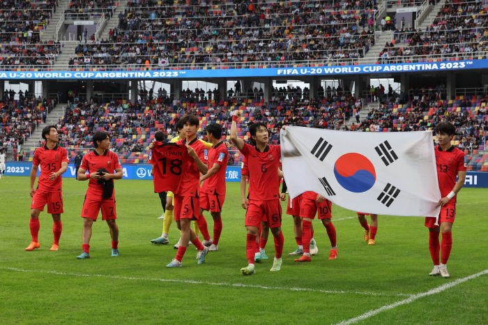 '亞 역사 도전' 김은중호에 놀란 日, '아시아 유일 준결승-2연속 4강…