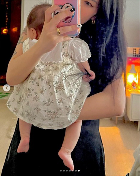허니제이, 생후 2개월 딸에 머리끄덩이 잡혀도 '흐뭇'