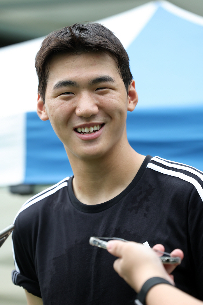 "김지수, 리버풀 훗날 많은 돈써서 영입할 선수" 김은중호 19세 센터백…