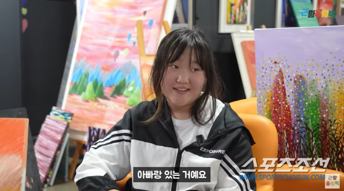 [종합]유퉁, '33세 연하 몽골 아내'와 낳은 딸 공개…"완벽 대한민국…