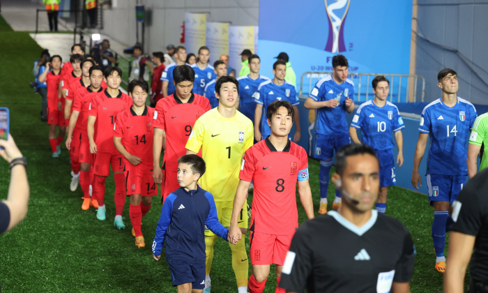 '카사데이 선제골-이승원 동점골' 한국, 이탈리아와 1대1 '팽팽'[전반…