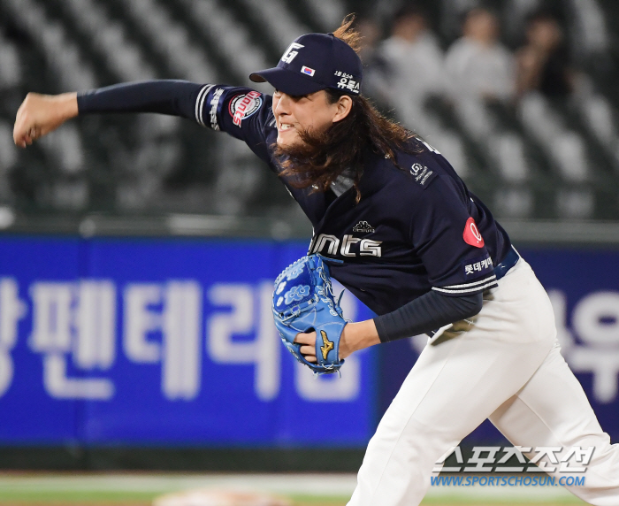 구승민 3연투도 헛되이... 사흘내내  필승조 총투입하고 스윕패. 불펜 …