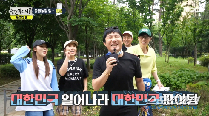 [SC이슈]신봉선, '명품 풀장착' 조세호에게 "방송 때 검소한 척 하는…