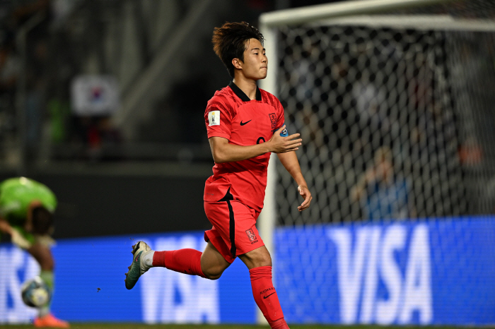 [U-20WC]과감한 '파넨카 PK' 동점골, '3골-4도움' 이승원 4…