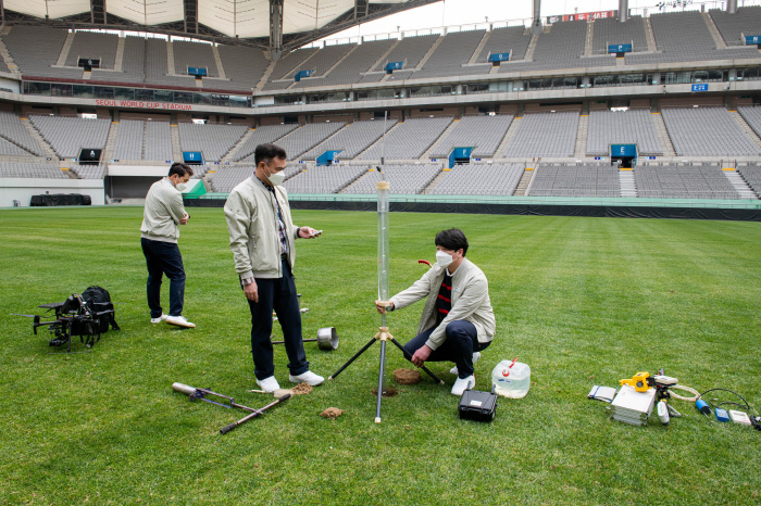 삼성물산 잔디연구소, K리그 축구장 잔디 품질 개선