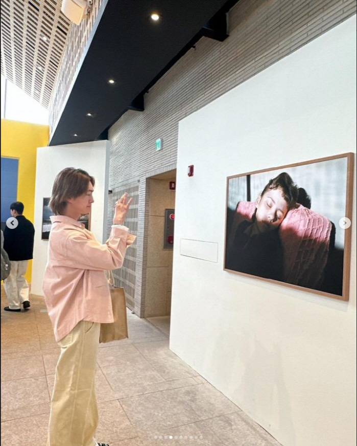 '활동 중단'한 샤이니 온유, '온화한 미소'로 전한 밝은 근황