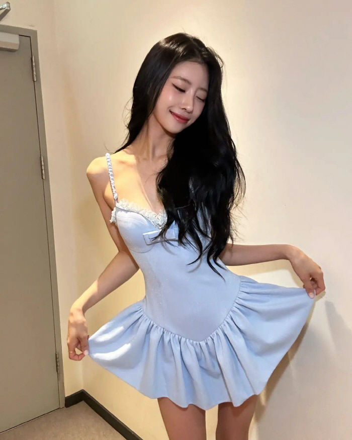 43kg·라면 반개..이미주, 아동복도 맞을 '초마름' 몸매