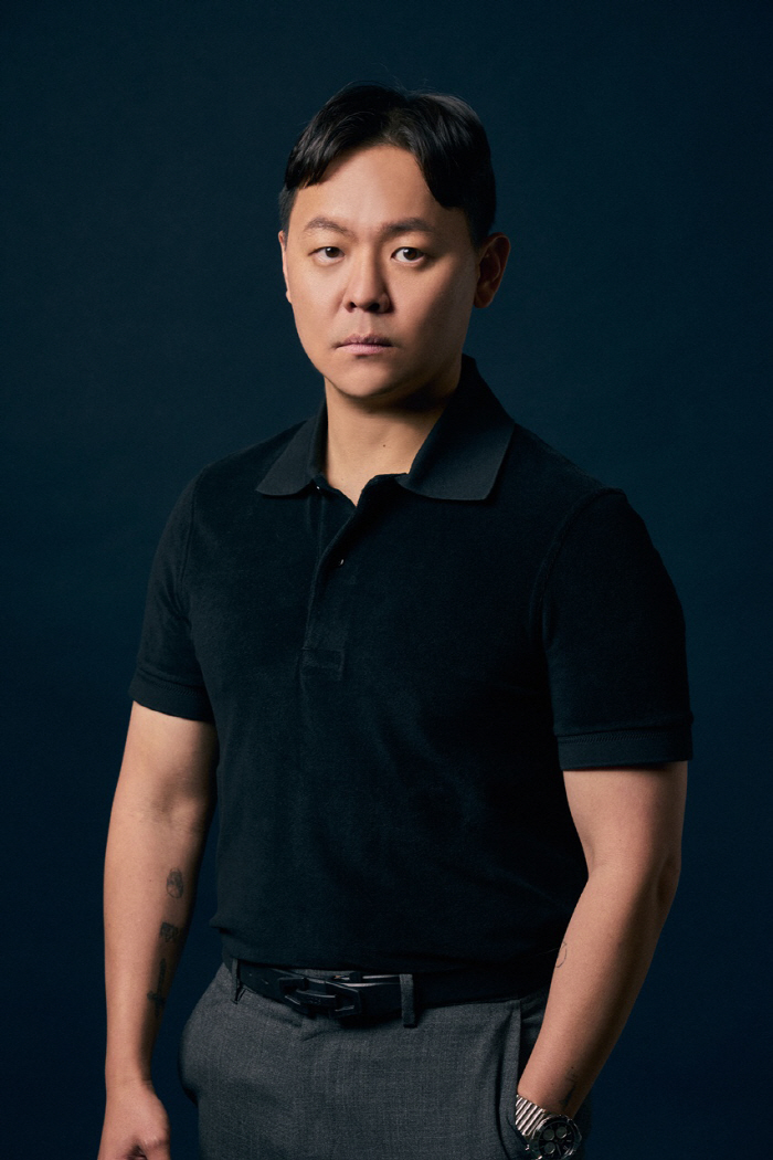 [인터뷰①] '사냥개들' 김주환 감독 "김새론 '음주 운전'後 한달 스톱…
