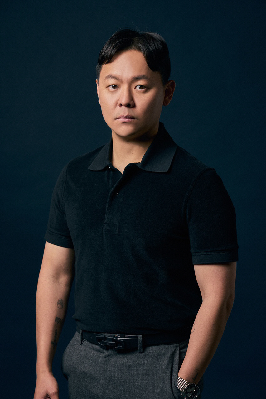 [인터뷰③] '사냥개들' 김주환 감독 "우도환-좌상이..멘탈 흔들린 날 …
