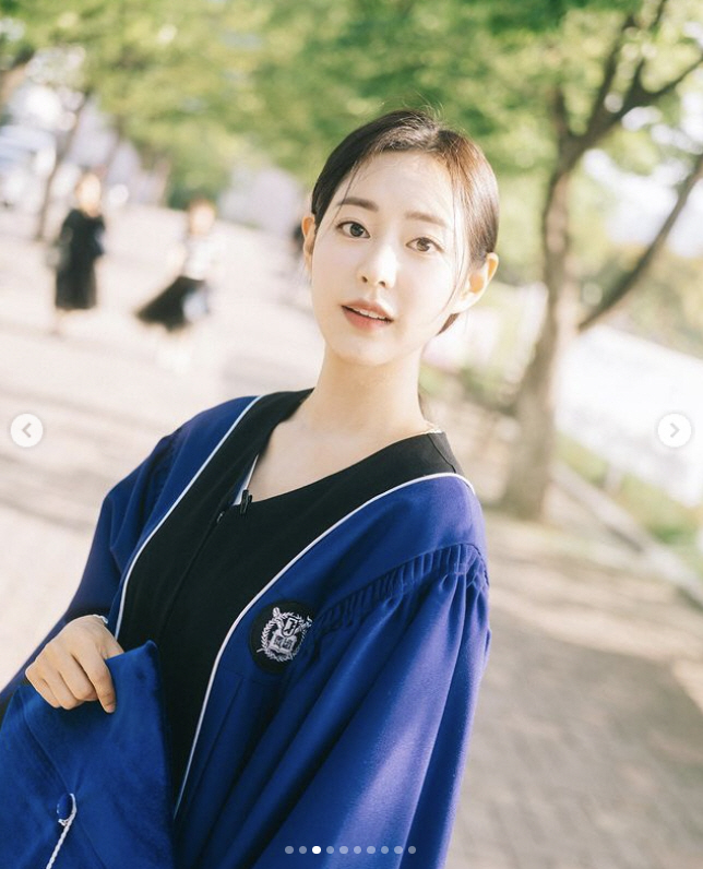 '솔로지옥2' 신슬기 서울대 졸업사진 공개→덱스 "우와!" 주접댓글 '호…