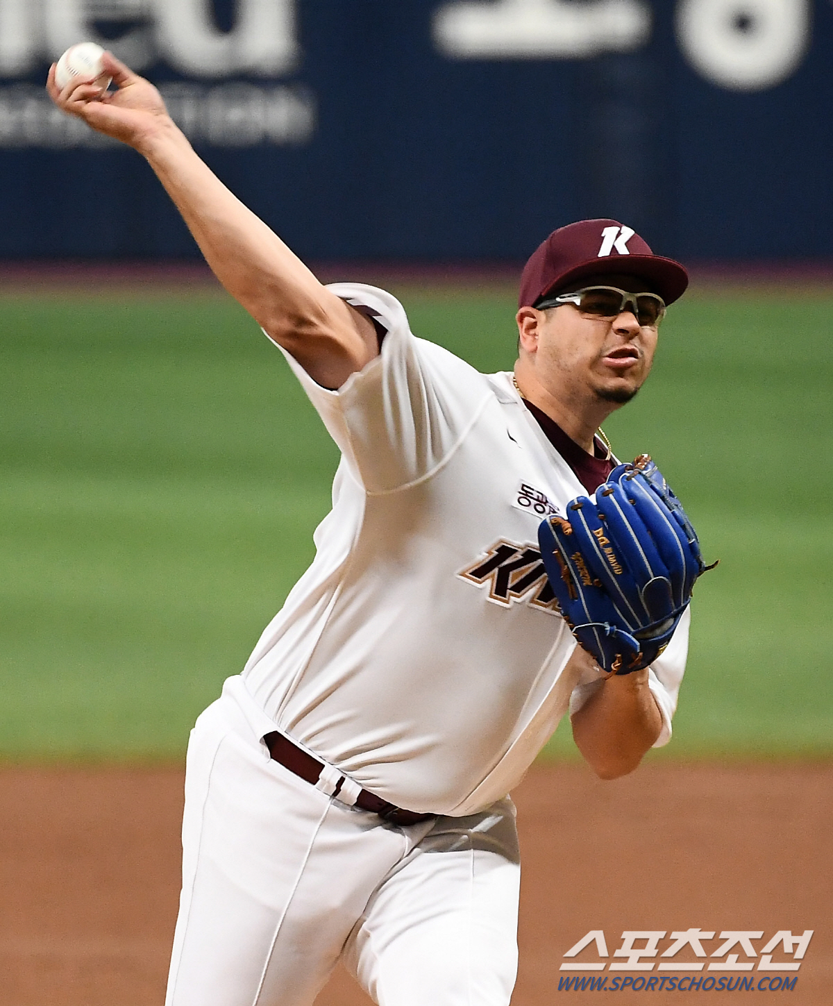 KBO 적응 완료, ERA 2점대 진입…"시즌은 길고, 등판은 많아. 더…
