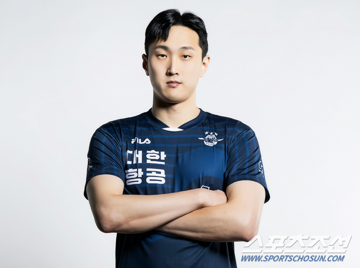 대한항공 손현종 삼성화재로 트레이드. 그런데 올해 지명권과 내년 지명권도…