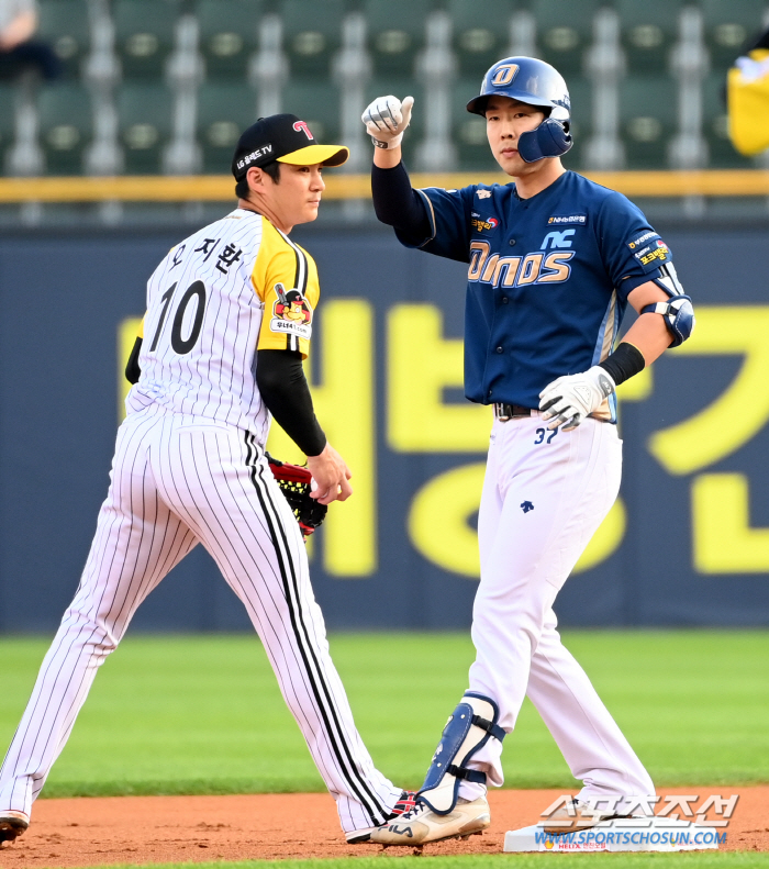 "나보다 낫다. 가진 게 많다" 현역 최고와 미래 최고의 만남, 소개자도…