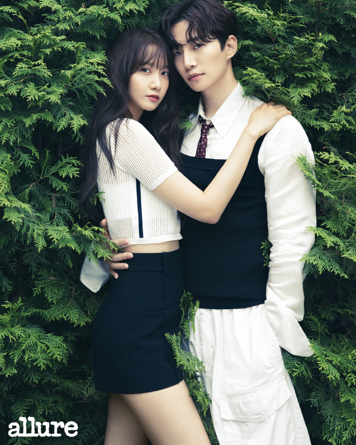 이준호♥임윤아, 진짜 사귀나? 손깍지에 심쿵 [화보]