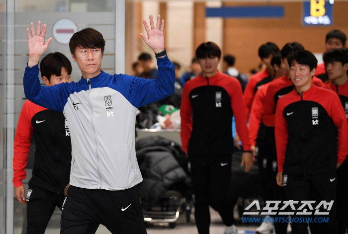 [현장스케치]'찬란했던 스무살의 여름' 김은중과 아이들, "韓, 빛나게 …