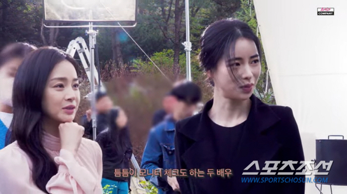 임지연, 세수 안하고 자도 김태희에 밀리지 않는 미모?…'♥이도헌' 열애…