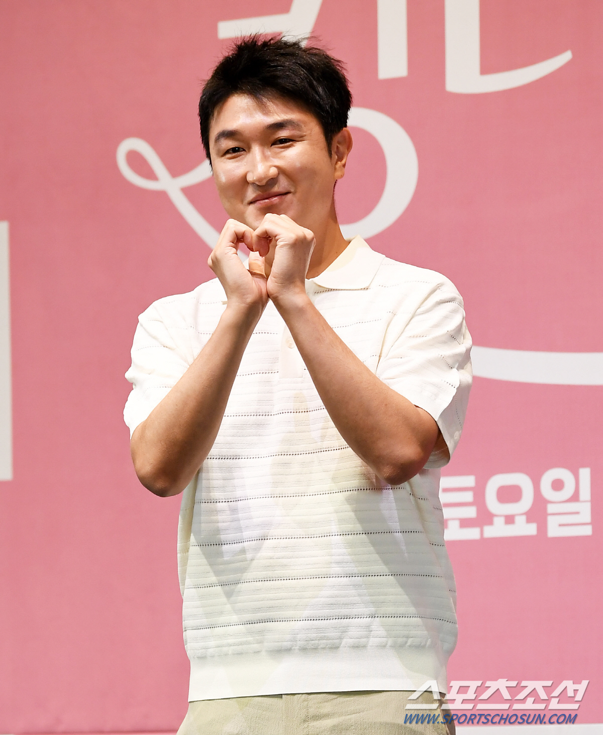 '킹더랜드' 감독 "삼대가 덕을 쌓은 캐스팅…화제된 시상식 무대, 1시간…