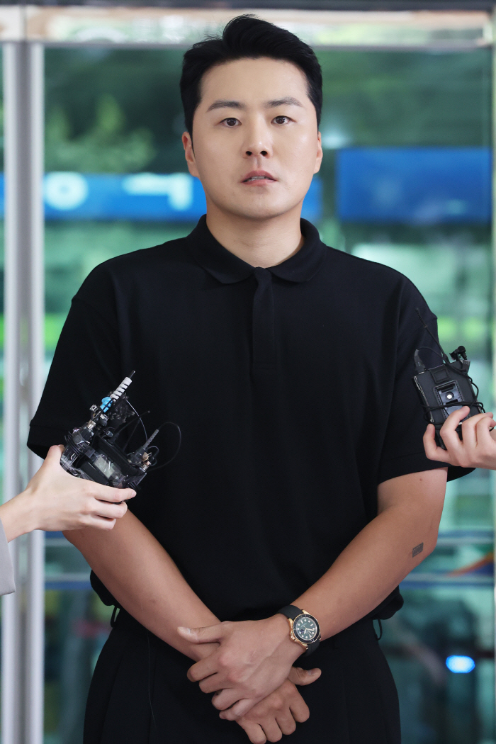 '음주운전·바꿔치기' 이루 "母 치매" 선처 호소 통했다…1심 집행유예 …