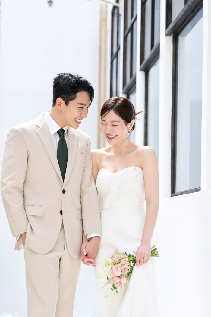 레이디제인♥임현태, '10월→7월 22일' 결혼 날짜 변경…"부모님 권유…