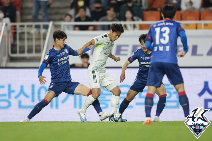 '4경기 3골' 전북 백승호, 5월 EA SPORTS K리그 '이달의 선…