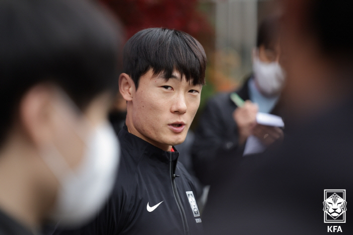 중국 소림축구에 쓰러진 엄원상, 결국 인대 손상 진단 '조기 귀국'