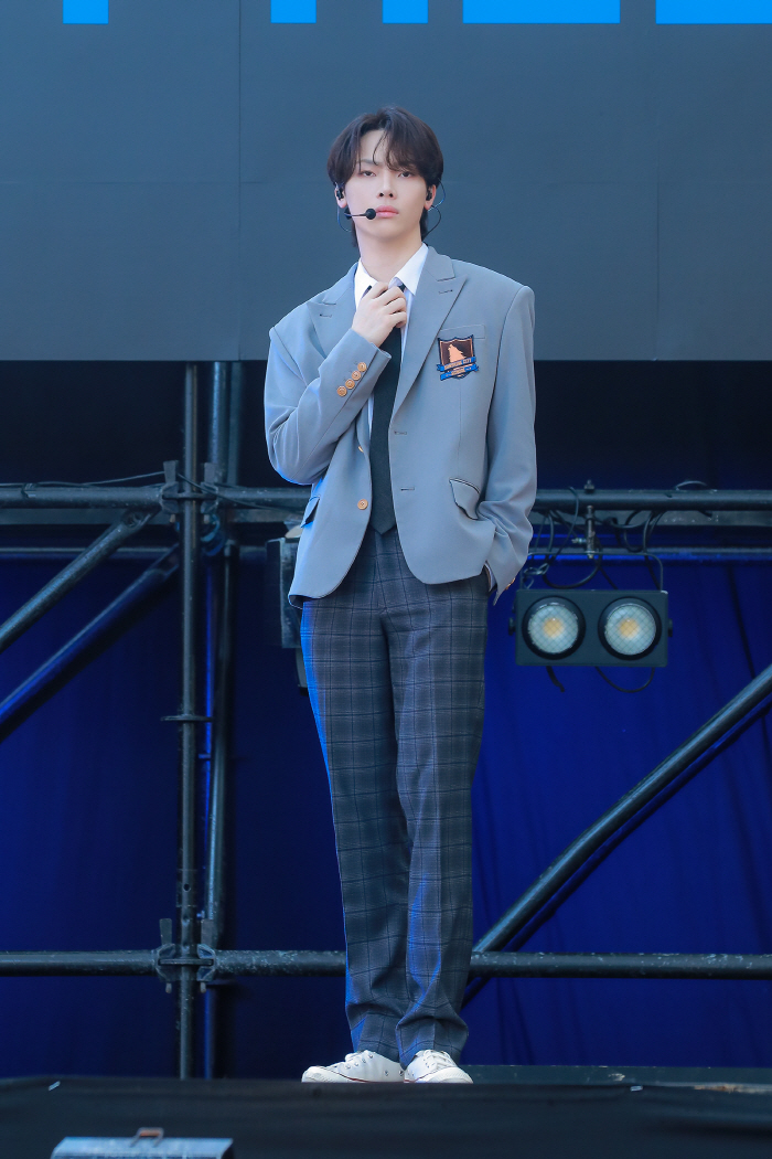 [SC현장]"목표는 빌보드200 1위"…앤팀, K팝-J팝 경계 허물고 증…