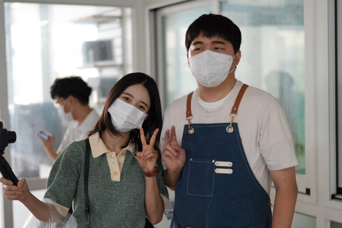 '13남매' 남보라, 발달장애 동생 바리스타 대회까지 챙기는 '다정한 K…
