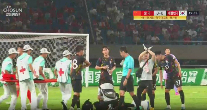 "조영욱 어깨부상 교체,정우영-고재현 향한 살인태클" 中소림축구,팬 우려…