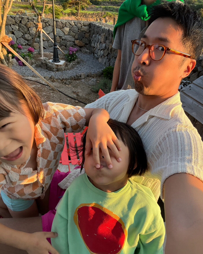 김나영♥마이큐, 드디어 넷이 찍은 사진...이 정도면 '한 가족'