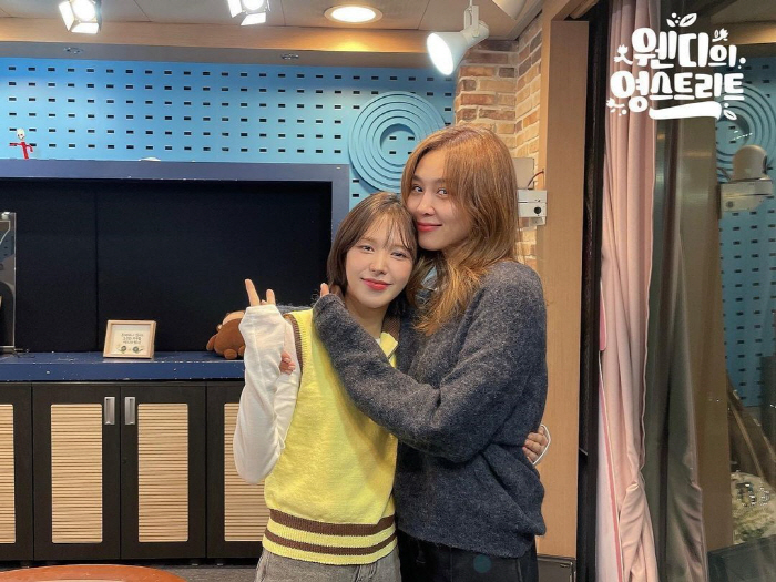 웬디, 뮤지컬 첫 도전 걱정 없네…옥주현 "조상요정과 현직요정의 만남♥"