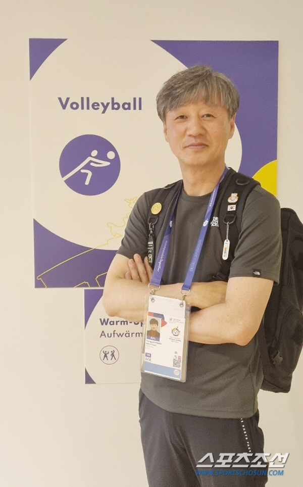 [스페셜올림픽]'프로배구 코치 출신' 강용석 통합배구팀 감독, 10년 넘…