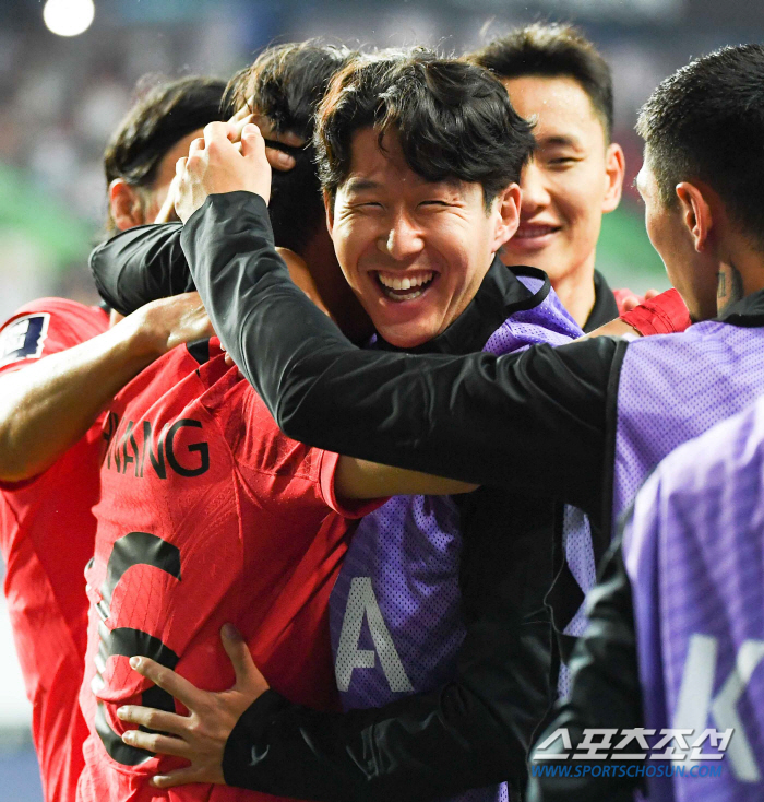 [엘살바도르전]'원샷원킬' 황의조 선제골→후반 42분 뼈아픈 동점골, 韓…
