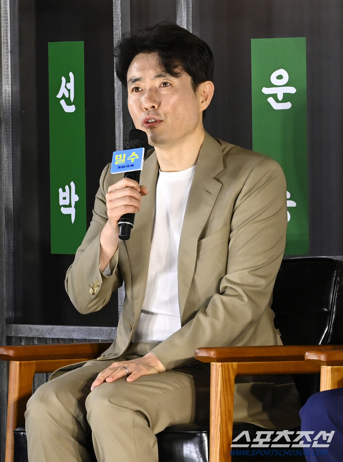 '밀수' 감독 "김혜수X염정아→조인성, 대체불가한 캐스팅 확신"