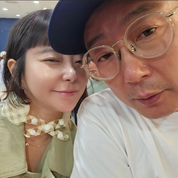 '이수근♥' 박지연, 불볕더위에 '에어컨 고장'…그래도 남편에 '착붙'