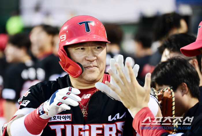 이승엽 넘어 전설이 된 최형우, 통산 1500타점 1위 우뚝…마흔살 베테…