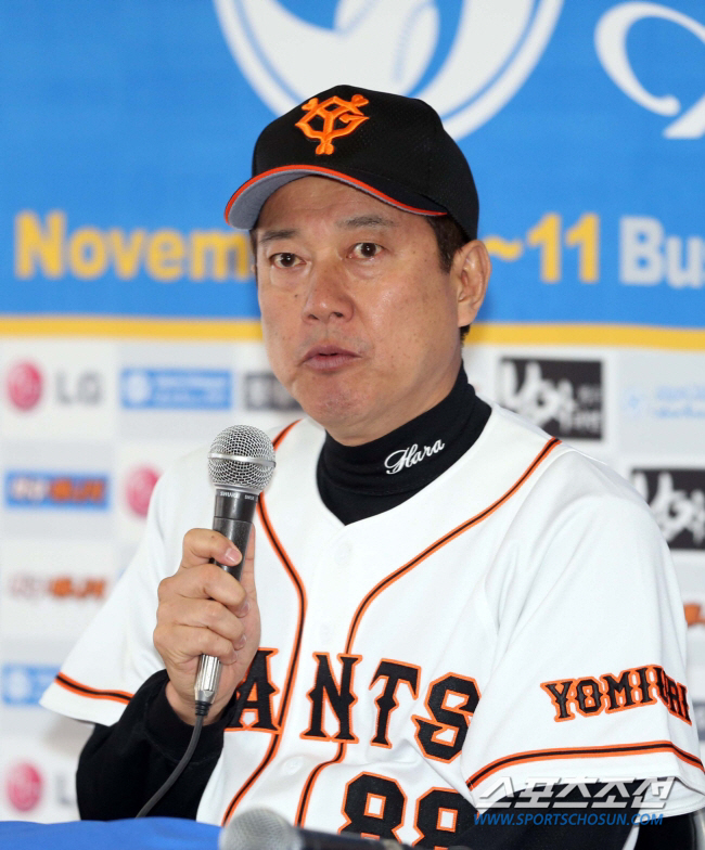 "이치로, 마쓰이 언급 사라졌다" 일본 야구 대표팀 사령탑, 60대 레전…