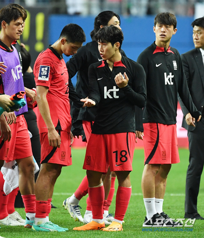 [현장에서]"얘기가 돌 거니까…" 손흥민의 15분과 이강인의 7초
