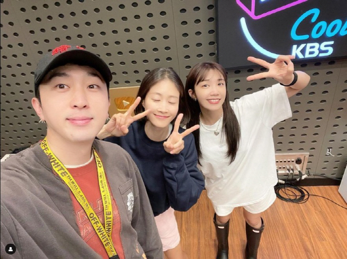 슬리피 "결혼 후 처제랑 같이 살아…단 둘이 신혼은 3개월째" ('라디오…