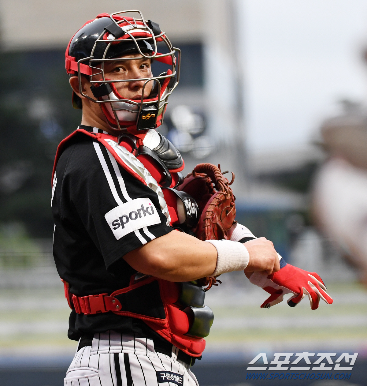 '파울만 18번' 악바리 박동원에 질려버린 포수 박세혁, '그만 좀 치고…