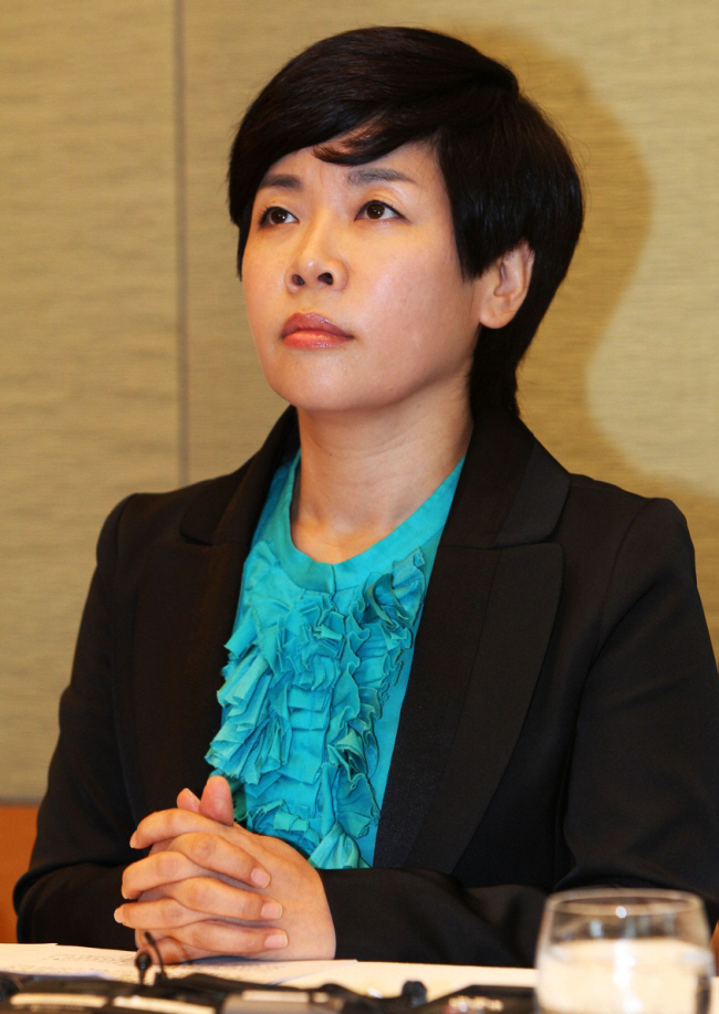 [종합] "김미화 외도·혼외자로 이혼"…前남편 명예훼손 소송, 22일(오…