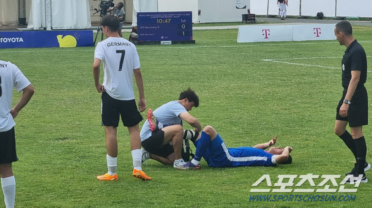 [스페셜올림픽]한국, '홈 어드밴티지'독일에 3대2 승리…예선전 대패 '…