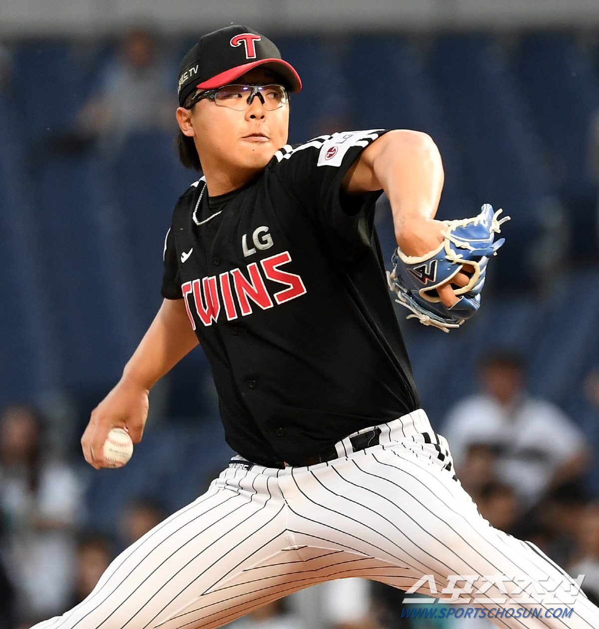 1회 0-3→9회초 2사 만루서 3-3 동점→12회초 천금 스퀴즈로 4-…