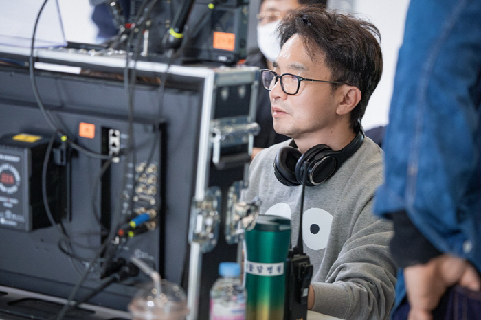 유인식 감독 "'낭만닥터 김사부' 시즌4? 장담하긴 어렵지만…지켜봐주시길…