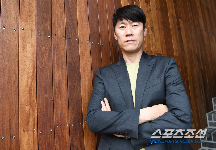 [인터뷰]'4강 신화' 김은중 감독 포커페이스→눈물 범벅 "내게도 최고의…