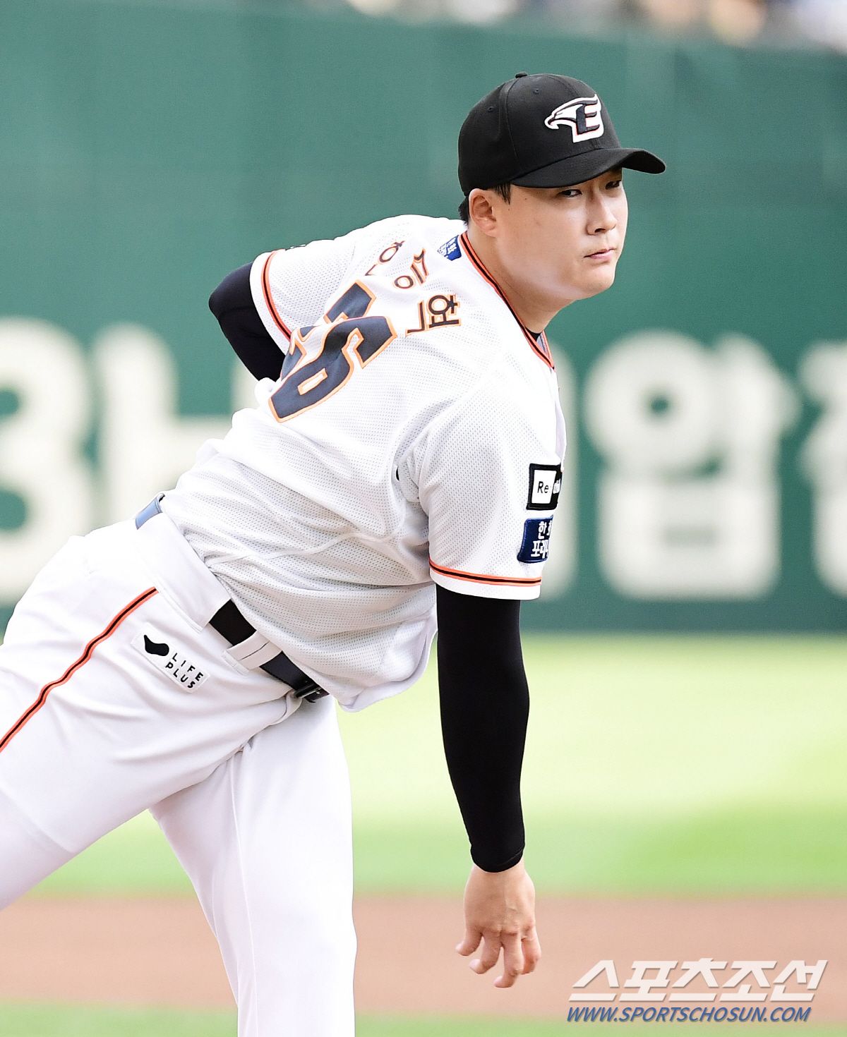 [대전현장]64구로 4이닝 무실점, 친정팀 KIA 상대로 자신감 얻은 한…