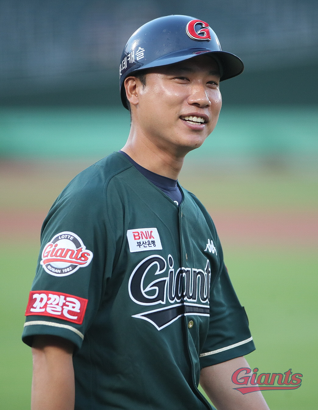 '6월 5승14패' 롯데, 코치진에 변화 줬다…나경민 주루코치 1군 등록…