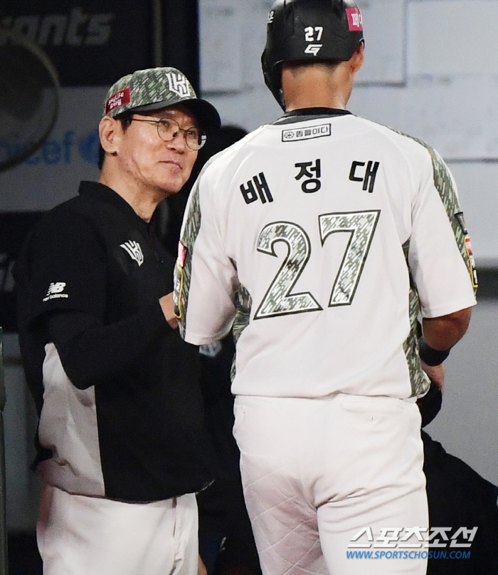7월 승률 0.737 1위. 5위와 8게임→어느새 1게임차. 돌아온 우승…